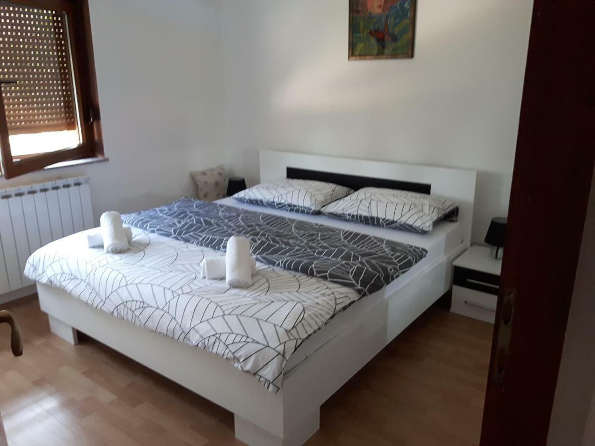 Apartman Petra & Tena Slunj Eksteriør billede
