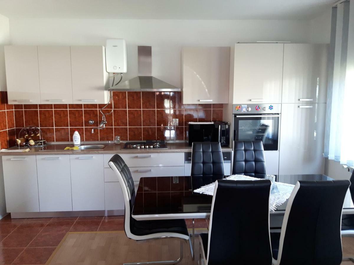 Apartman Petra & Tena Slunj Eksteriør billede